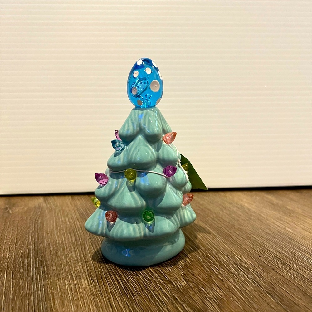Retro Light-up Ceramic Easter Egg Trees- Blue- NWT